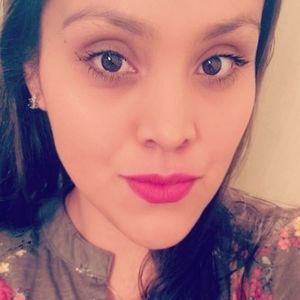 Meet your Posher, Cynthia